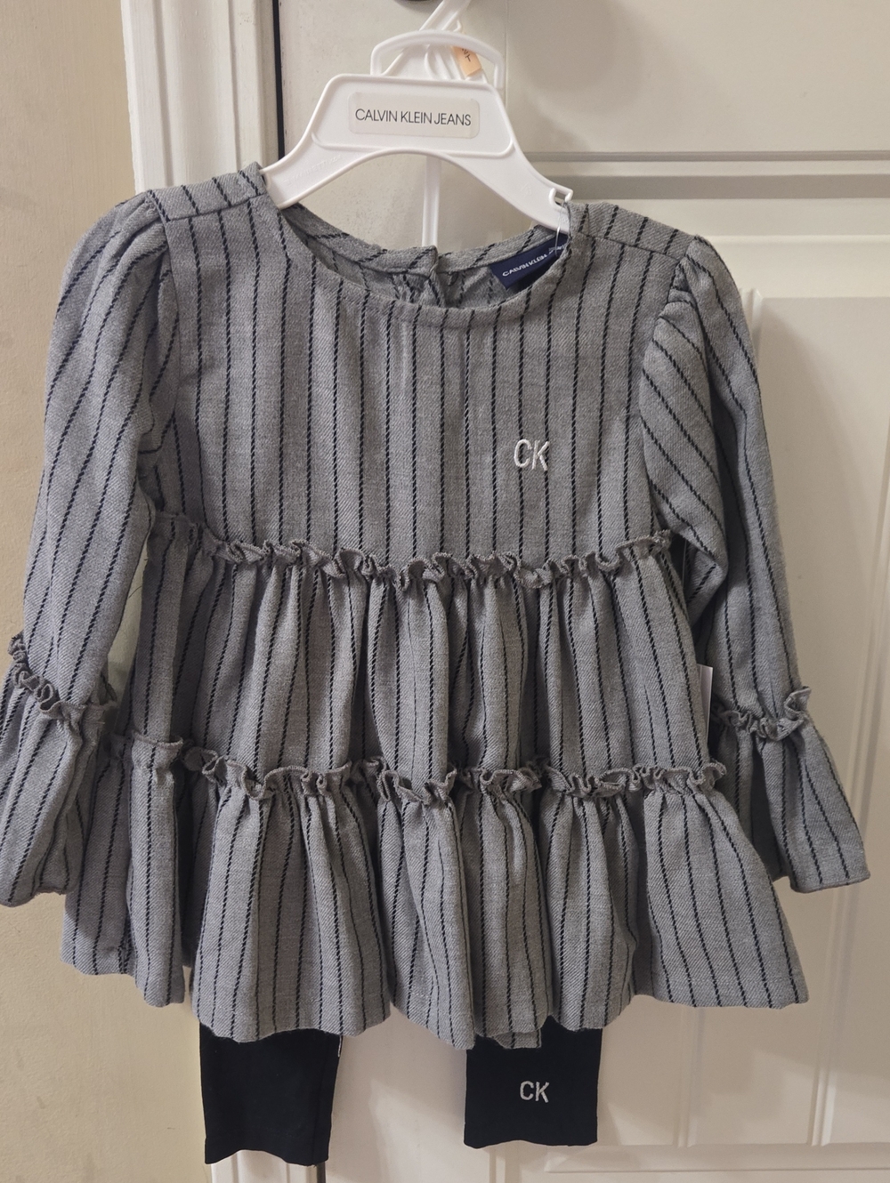 Calvin Klein Kids Gray Striped Ruffle Top & Black Leggings Set